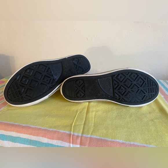 Converse Hello Kitty Chuck Taylor❣️ - Picture 9 of 9